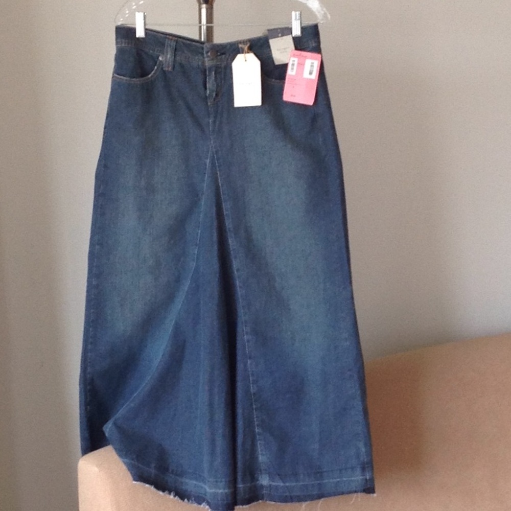 ❤️ Denim Maxi Jean Skirt by Halogen of Nordstrom - Picture 4 of 7